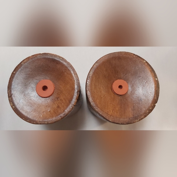 Treasure Craft pear salt and pepper shakers - Picture 4 of 7